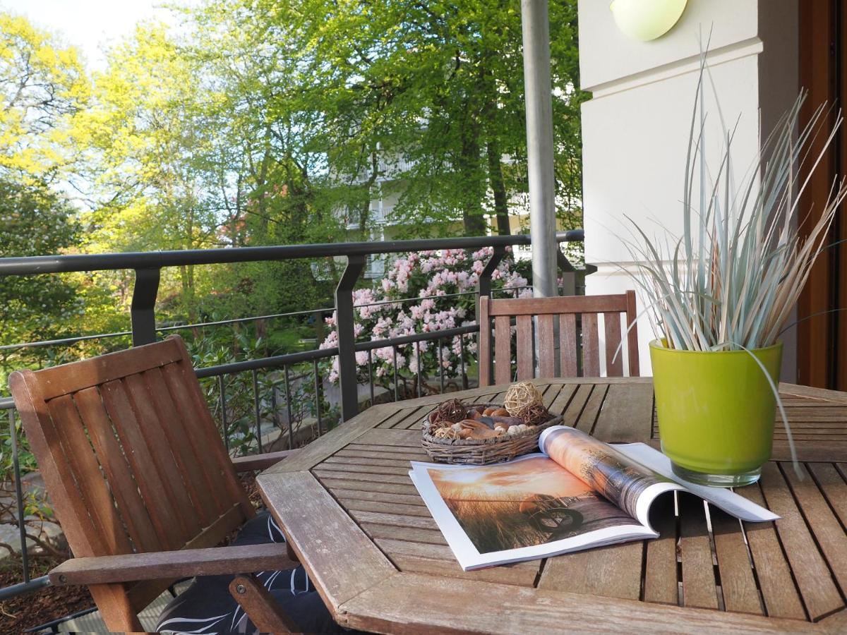Kaiservillen Heringsdorf - Ferienwohnung Mit 1 Schlafzimmer Und Terrasse D101 Exterior photo